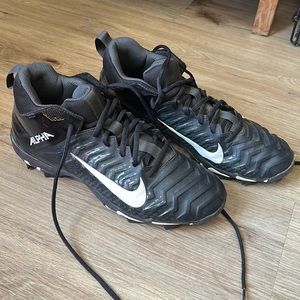 Men’s Nike Alpha Football Cleats